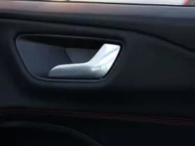 Ford Puma 1.0i Ecoboost Hybrid 125pk ST-Line X | B&O Audio | Driver Assistance Pack | Winterpack Digital Aqua Blue thumbnail 23