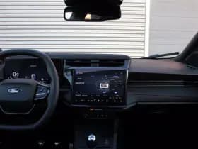 Ford Puma 1.0i Ecoboost Hybrid 125pk ST-Line X | B&O Audio | Driver Assistance Pack | Winterpack Digital Aqua Blue thumbnail 25