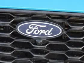 Ford Puma 1.0i Ecoboost Hybrid 125pk ST-Line X | B&O Audio | Driver Assistance Pack | Winterpack Digital Aqua Blue thumbnail 10