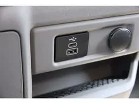 Ford Transit thumbnail 24