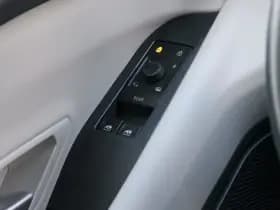 Ford Explorer 79 kWh 340pk AWD Premium 'Black Edition' | AGR stoelen | Trekhaak | Origineel Nederlands | Magnetic Grey thumbnail 21