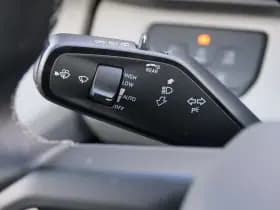 Ford Explorer 79 kWh 340pk AWD Premium 'Black Edition' | AGR stoelen | Trekhaak | Origineel Nederlands | Magnetic Grey thumbnail 22