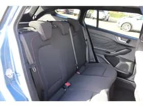 Ford Focus Wagon Hybrid 125pk ST-Line | Adaptive Cruise | Winter Pack | Rijklaarprijs! Chrome Blue Metallic thumbnail 24