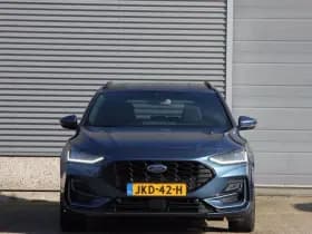 Ford Focus Wagon Hybrid 125pk ST-Line | Adaptive Cruise | Winter Pack | Rijklaarprijs! Chrome Blue Metallic thumbnail 2