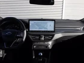 Ford Focus Wagon Hybrid 125pk ST-Line | Adaptive Cruise | Winter Pack | Rijklaarprijs! Chrome Blue Metallic thumbnail 28