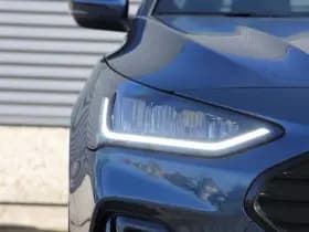 Ford Focus Wagon Hybrid 125pk ST-Line | Adaptive Cruise | Winter Pack | Rijklaarprijs! Chrome Blue Metallic thumbnail 9