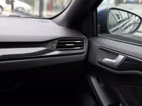 Ford Focus Wagon 1.0 EcoBoost Hybrid 155pk Powershift ST-Line X I 18"I blauw thumbnail 17