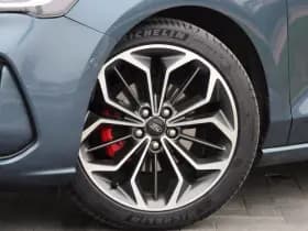 Ford Focus Wagon 1.0 EcoBoost Hybrid 155pk Powershift ST-Line X I 18"I blauw thumbnail 8