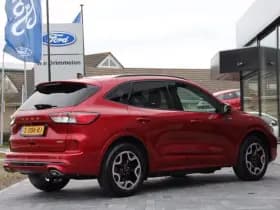Ford Kuga 2.5 PHEV e-CVT 225pk ST-Line X I Trekhaak I NL auto Lucid Red thumbnail 4