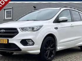 Ford Kuga 1.5 EcoBoost 150PK 2WD ST Line 'Platinum White' | 19 inch | Panorama dak | Nieuwe motor! Platinum