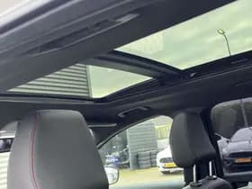 Ford Kuga 1.5 EcoBoost 150PK 2WD ST Line 'Platinum White' | 19 inch | Panorama dak | Nieuwe motor! Platinum thumbnail 21