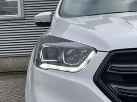 Ford Kuga 1.5 EcoBoost 150PK 2WD ST Line 'Platinum White' | 19 inch | Panorama dak | Nieuwe motor! Platinum thumbnail 4