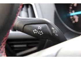 Ford Kuga 1.5 EcoBoost 120PK 2WD ST Line | Trekhaak | Clima | Cruise | 19 inch | Nieuwe motor! Moondust thumbnail 15