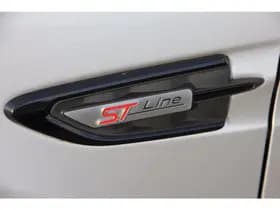 Ford Kuga 1.5 EcoBoost 120PK 2WD ST Line | Trekhaak | Clima | Cruise | 19 inch | Nieuwe motor! Moondust thumbnail 9