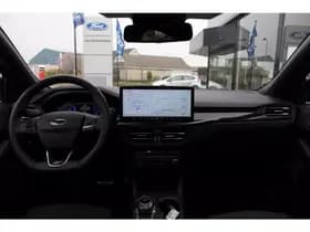 Ford Focus thumbnail 19