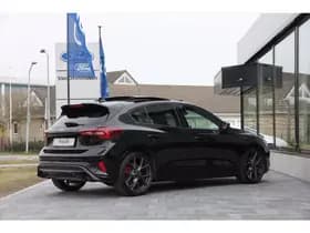 Ford Focus thumbnail 3