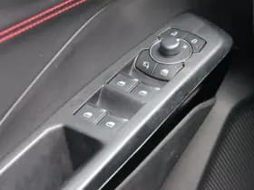 Ford Puma Hybride 125PK Automaat ST-line | Panorama | Trekhaak | Driver A. Pack | Winter Pack | Full LED kopla Agate Black Metallic thumbnail 19