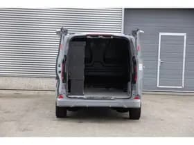 Ford Transit thumbnail 7