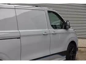 Ford Transit thumbnail 8