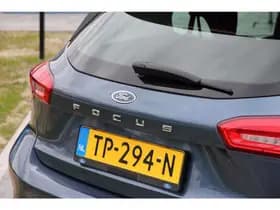 Ford Focus thumbnail 10