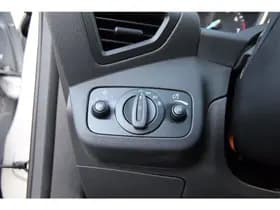 Ford Kuga 1.5 EcoBoost ST-Line 'Moondust Silver Metallic' | Winterpack | Rijklaar! Moondust Silver thumbnail 22