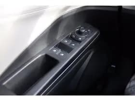 Ford Puma Gen-E Premium 0,99% rente! € 3.000 voordeel! Kom proefrijden! Solar Silver thumbnail 19