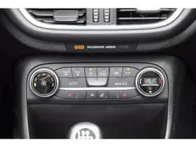 Ford Fiesta thumbnail 15