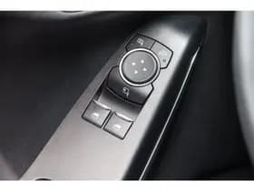 Ford Fiesta thumbnail 19