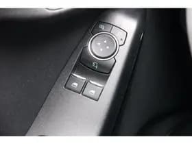 Ford Fiesta thumbnail 17