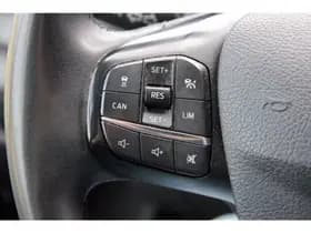 Ford Transit thumbnail 26