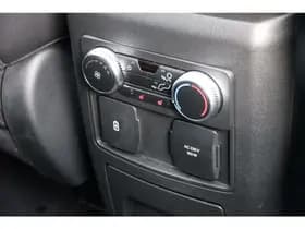 Ford Explorer thumbnail 20