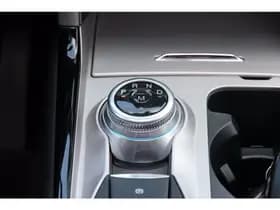 Ford Explorer thumbnail 26