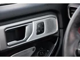 Ford Explorer thumbnail 29