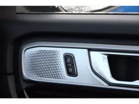 Ford Explorer thumbnail 39