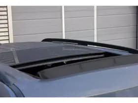 Ford Explorer thumbnail 6