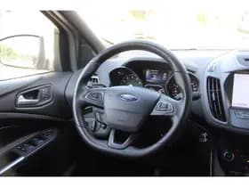 Ford Kuga thumbnail 18