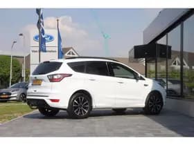 Ford Kuga thumbnail 4