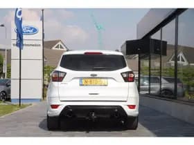 Ford Kuga thumbnail 5