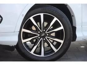 Ford Kuga thumbnail 10
