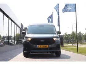 Ford Transit thumbnail 2