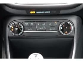 Ford Fiesta thumbnail 11