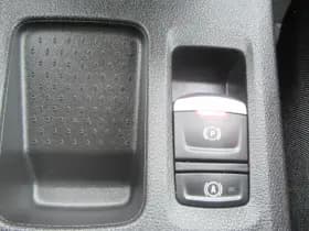 Renault Captur thumbnail 29