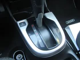 Honda Jazz thumbnail 16