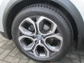 Renault Captur thumbnail 32