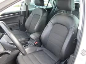 Volkswagen Golf thumbnail 18