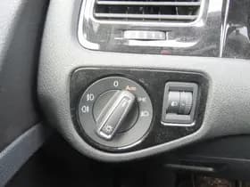 Volkswagen Golf thumbnail 26