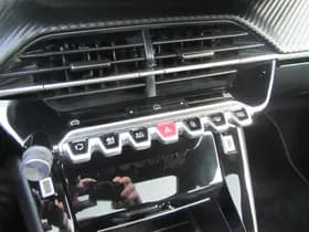 Peugeot 208 thumbnail 24