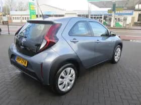 Toyota Aygo-x thumbnail 60