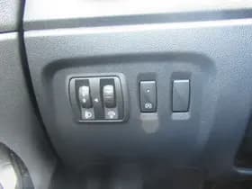 Renault Captur thumbnail 26