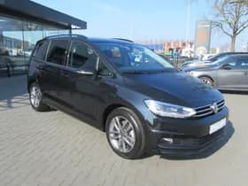 Volkswagen Touran thumbnail 2